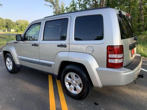 2009 Jeep Liberty Sport