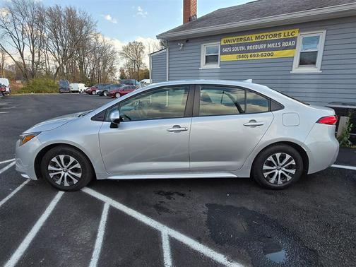 2022 Toyota Corolla Hybrid LE
