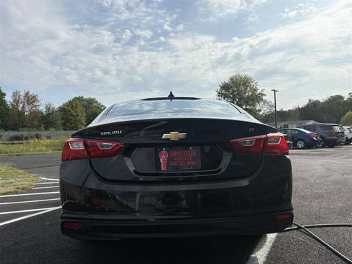2023 Chevrolet Malibu FWD 1LT