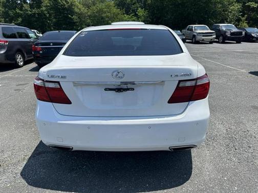 2007 Lexus LS 460 Base
