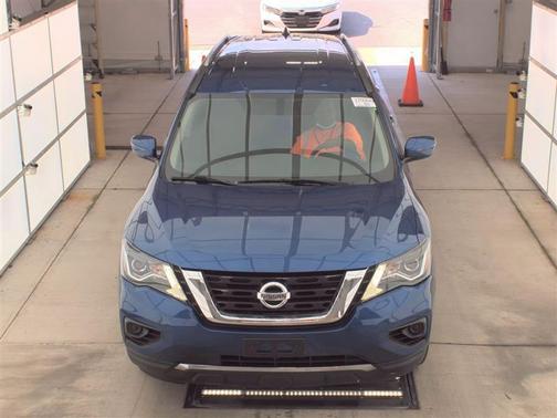 2020 Nissan Pathfinder S 4WD