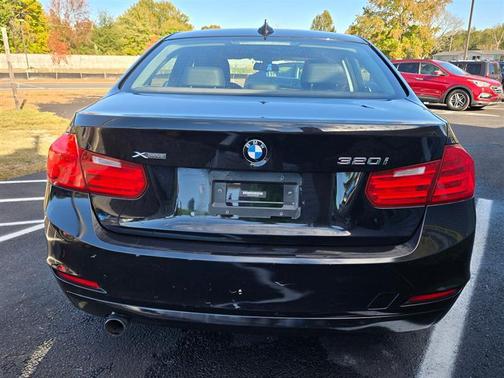 2015 BMW 320 i