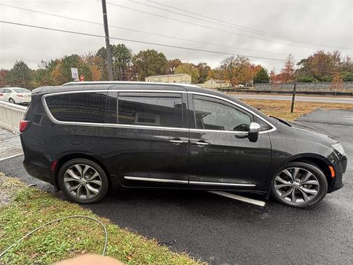 2019 Chrysler Pacifica Limited