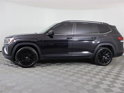 2024 Volkswagen Atlas 2.0T SE