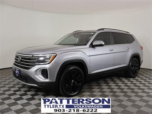 2024 Volkswagen Atlas 2.0T SE w/ Technology