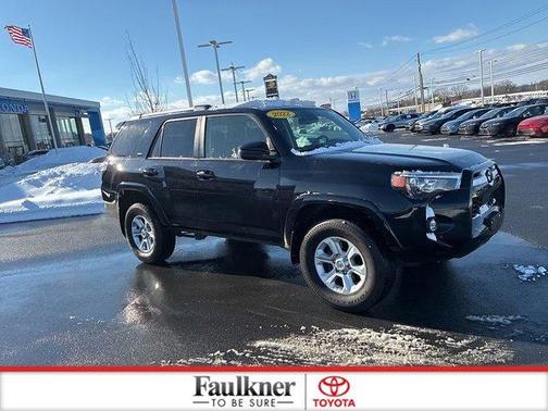 2022 Toyota 4Runner SR5