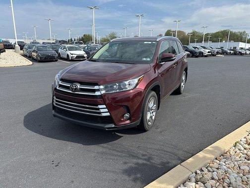 Ooh La La Rouge Mica 2018 Toyota Highlander Limited
