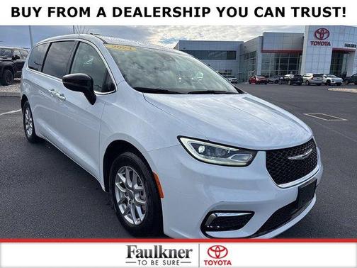 2024 Chrysler Pacifica Touring-L