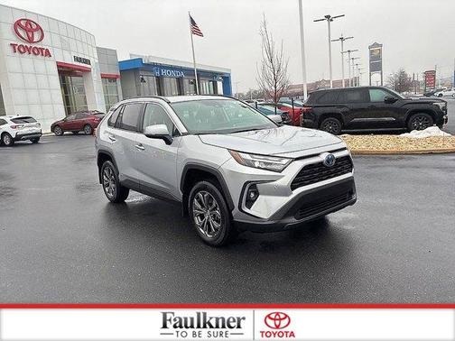 2024 Toyota RAV4 Hybrid XLE Premium