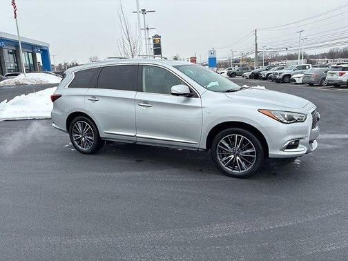 2017 INFINITI QX60 Base