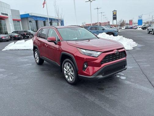 2022 Toyota RAV4 XLE Premium