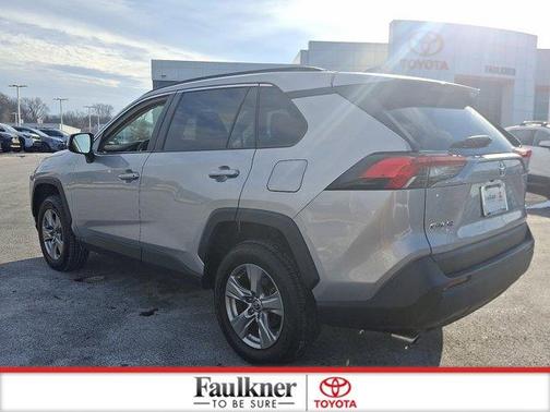 2024 Toyota RAV4 XLE