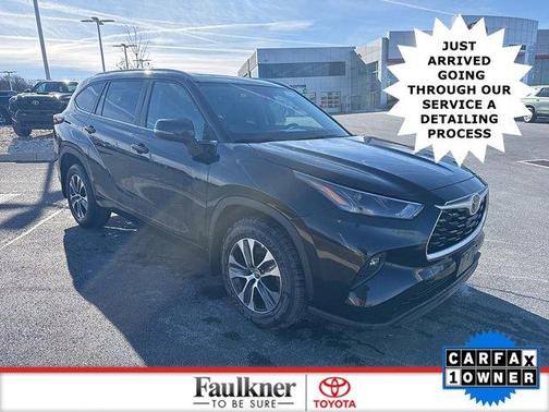 2024 Toyota Highlander XLE