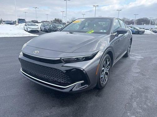 2024 Toyota Crown XLE