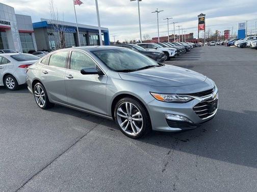 2024 Chevrolet Malibu 2LT