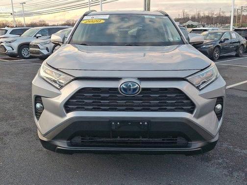 2020 Toyota RAV4 Hybrid XLE