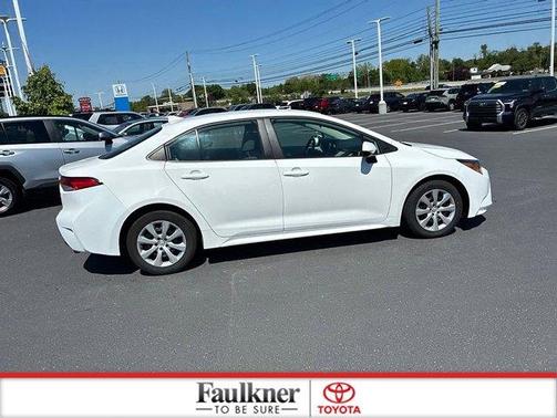 Ice 2023 Toyota Corolla LE