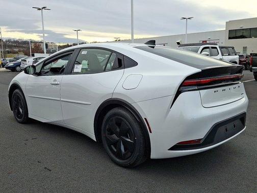 2026 Toyota Prius LE