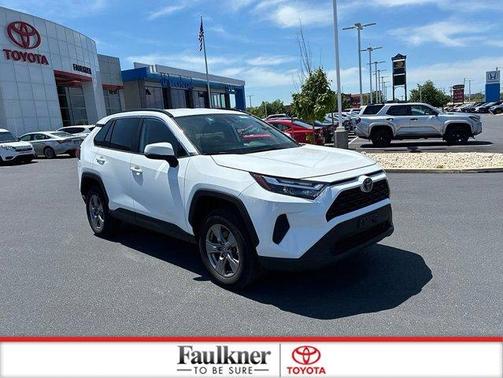 Ice 2025 Toyota RAV4 XLE