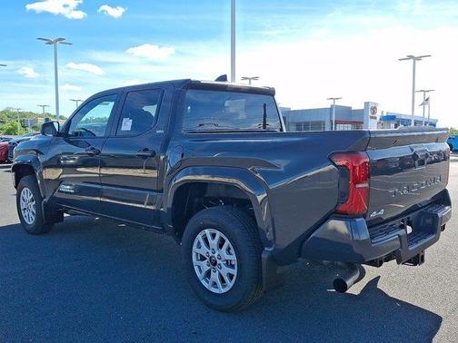 UNDERGROUND 1L7 2026 Toyota Tacoma SR5