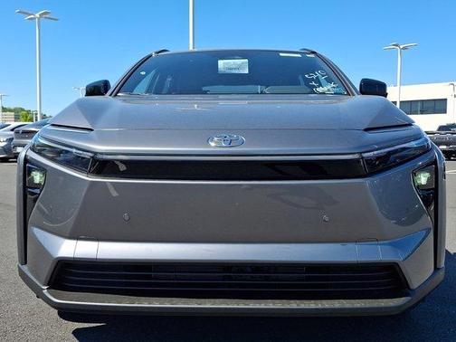 Metal 2026 Toyota bZ XLE Plus FWD