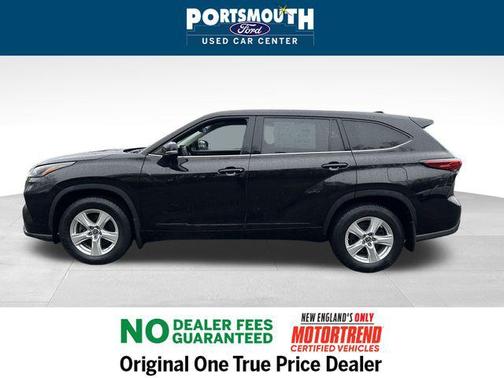 2022 Toyota Highlander LE