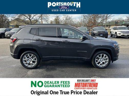 2023 Jeep Compass Latitude Lux