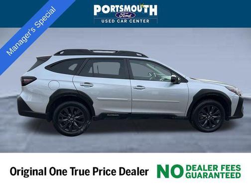 Ice Silver Metallic 2023 Subaru Outback Onyx Edition