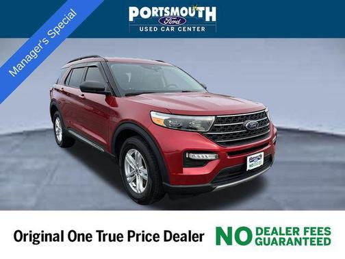 Rapid Red Metallic Tinted Clearcoat 2021 Ford Explorer XLT