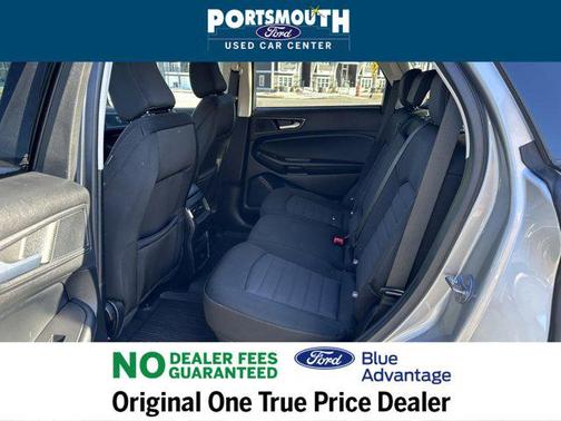 2022 Ford Edge SE