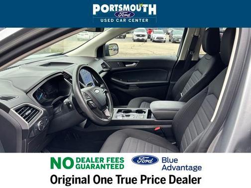 2022 Ford Edge SE