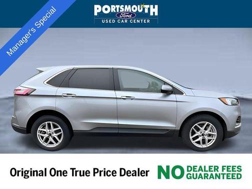 Iconic Silver Metallic 2024 Ford Edge SEL