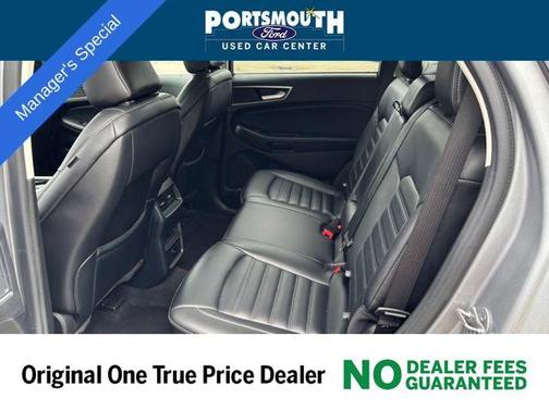 Iconic Silver Metallic 2024 Ford Edge SEL