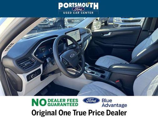 2023 Ford Escape Platinum
