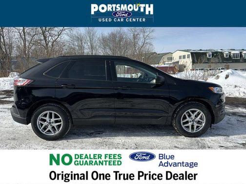2022 Ford Edge SE