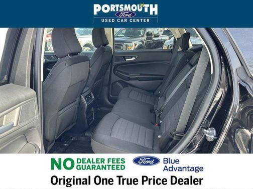 2022 Ford Edge SE