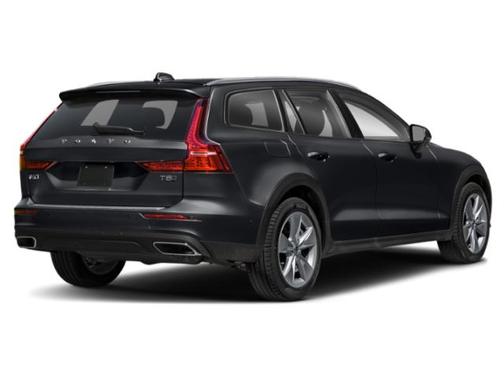 2021 Volvo V60 Cross Country T5