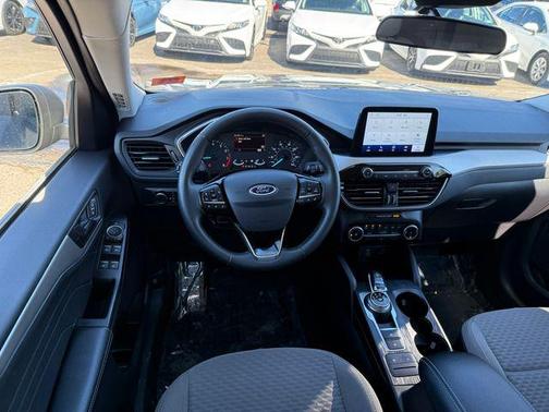 Carbonized Gray Metallic 2022 Ford Escape SE