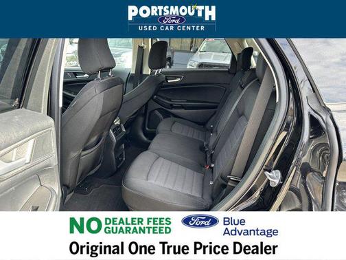2022 Ford Edge SE