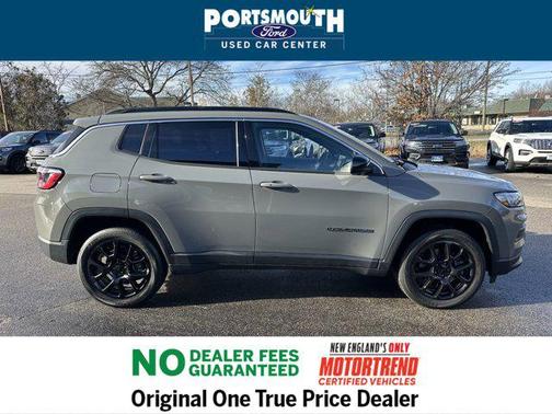 2023 Jeep Compass Latitude Lux