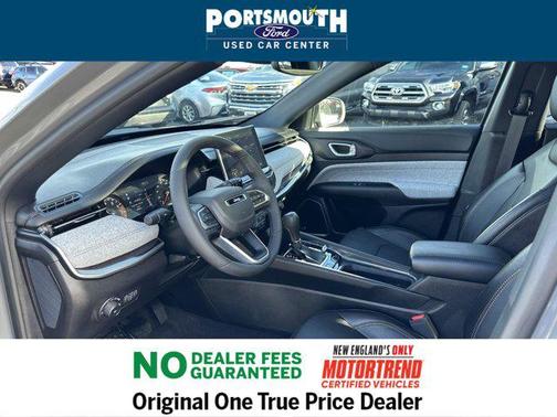 2023 Jeep Compass Latitude Lux