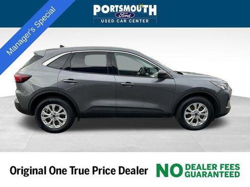 Carbonized Gray Metallic 2023 Ford Escape Active