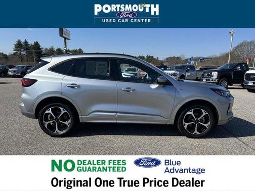 2023 Ford Escape ST-Line Elite