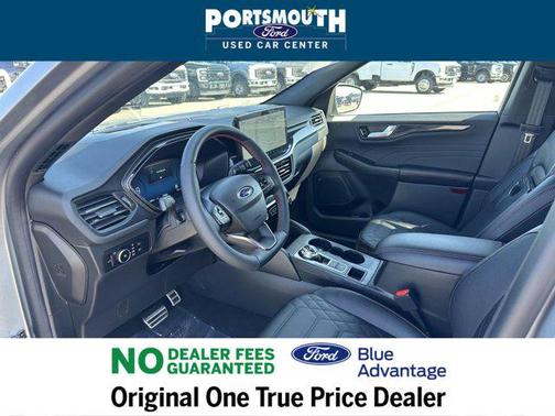 2023 Ford Escape ST-Line Elite