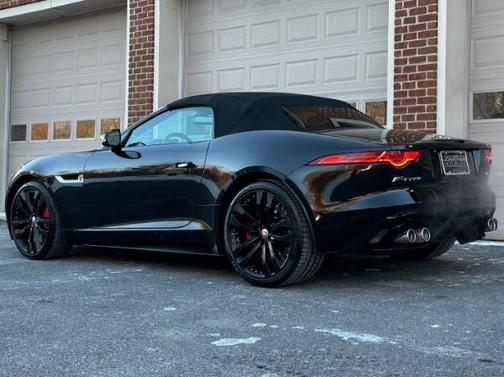 2015 Jaguar F-TYPE V8 S