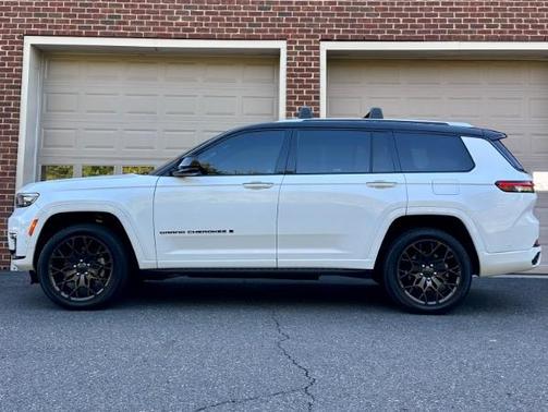 2023 Jeep Grand Cherokee L Summit