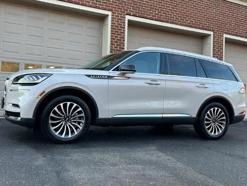 2023 Lincoln Aviator Reserve AWD