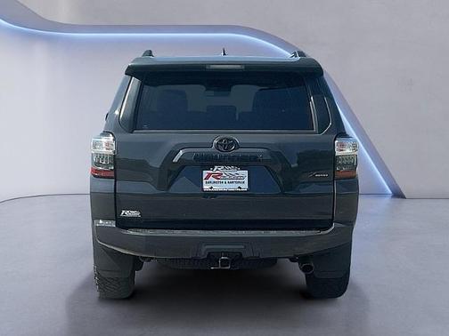 2024 Toyota 4Runner SR5 PREMIUM