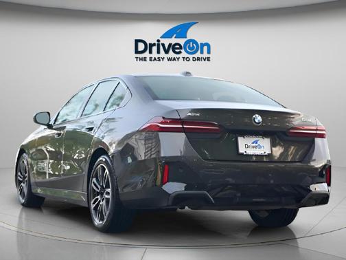 2024 BMW 530 i xDrive