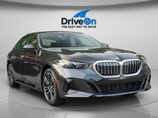 2024 BMW 530 i xDrive